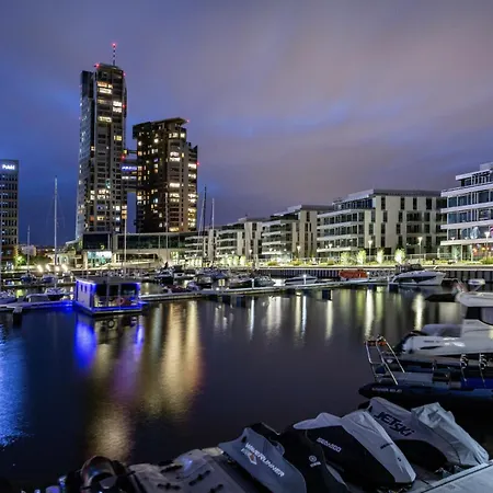 Lägenhet Oceanview Baltyk -bezplatny Parking Gdynia